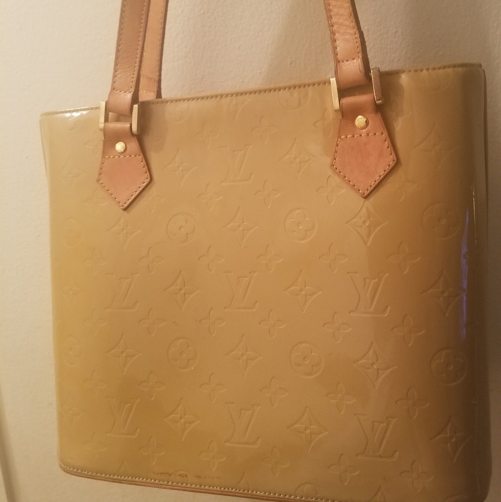 Authentic Vintage Louis Vuitton Vernis